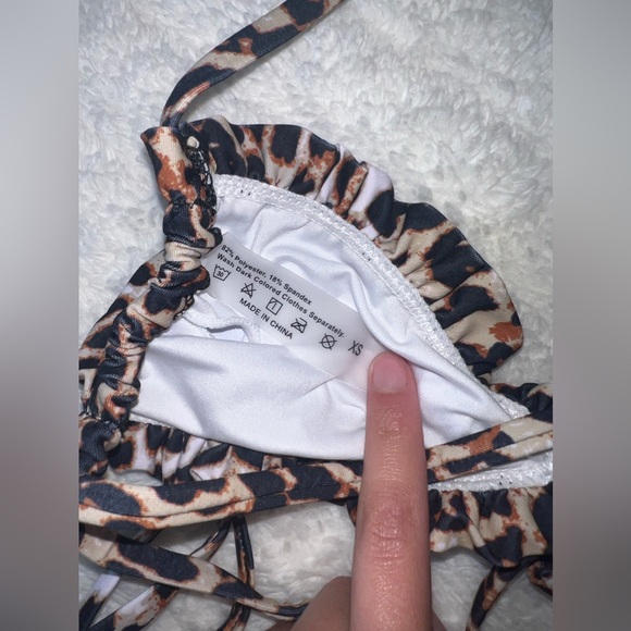 Leopard Bikini - Picture 3 of 3